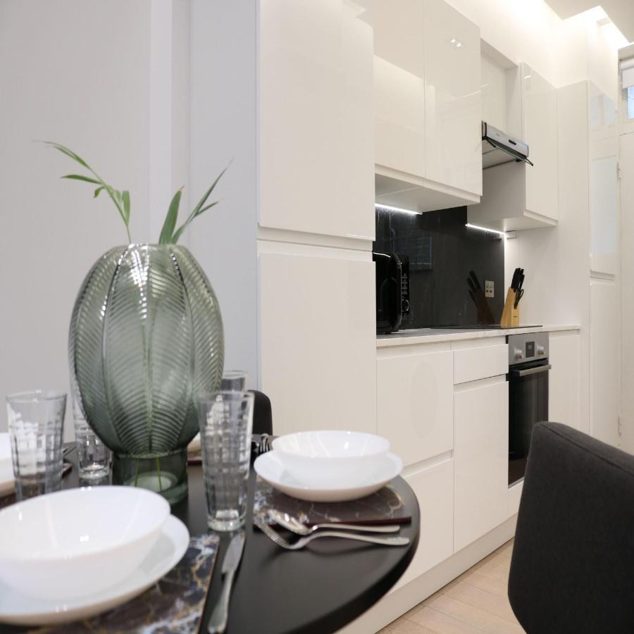 Phaedrus Living: City Center Luxury Flat Clarewood London Exteriör bild
